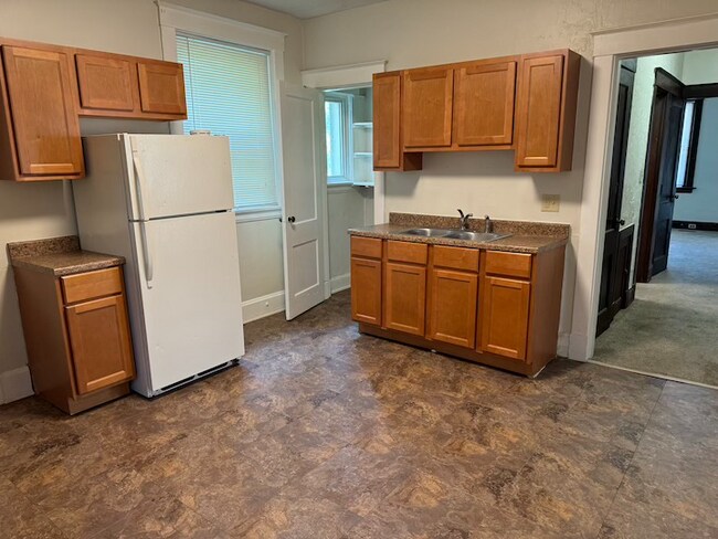 Foto del edificio - 2565 Orland Ave