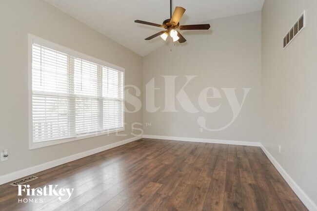Foto del edificio - 10501 NW 86th St