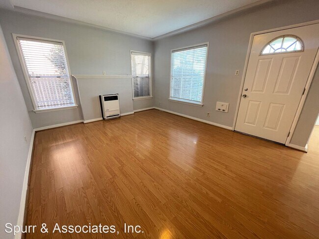 Building Photo - 3 br, 1 bath House - 6141 Lewis Ave - Lewis