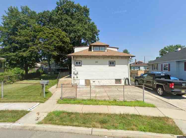 115 Barnaby Ave Unit AptB, Gloucester City, NJ 08030 Room for Rent