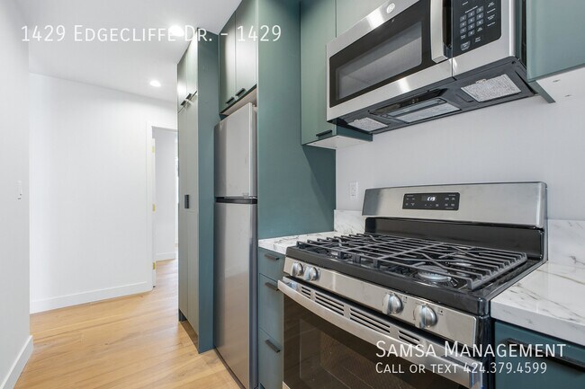 Foto del edificio - 1429 Edgecliffe Dr