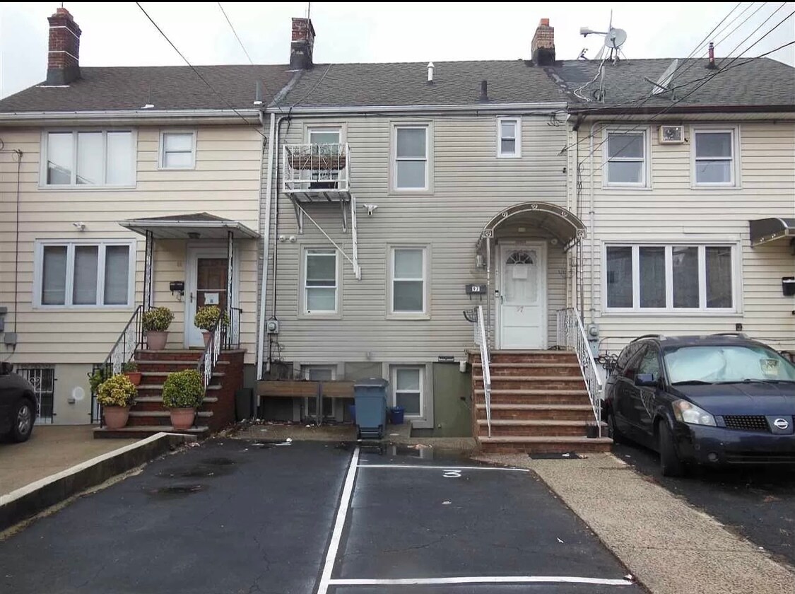 Primary Photo - 97 Union St