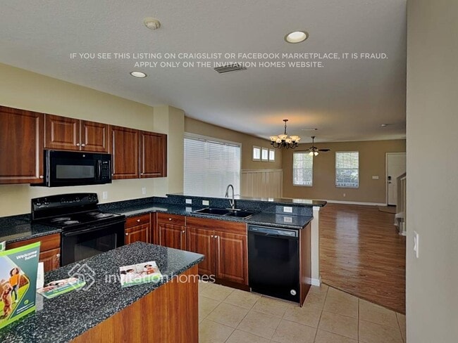 Building Photo - 5006 Forest Creek Tr