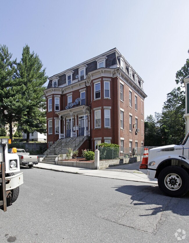 68 King St, Worcester, MA 01610 Apartments Worcester, MA