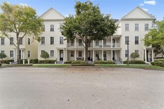 Building Photo - 4571 Virginia Dr