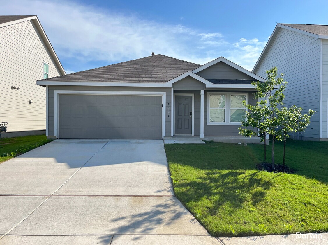 1033 Genade Trl, New Braunfels, TX 78130 House Rental in Canyon Lake, TX