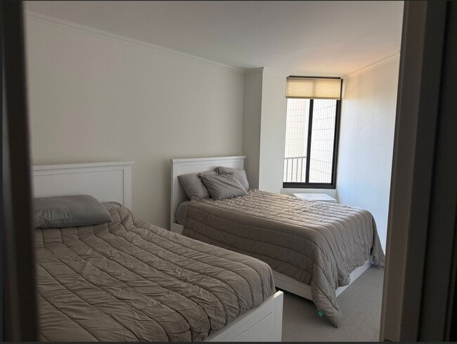 Photo - 150 Lombard St Apartment