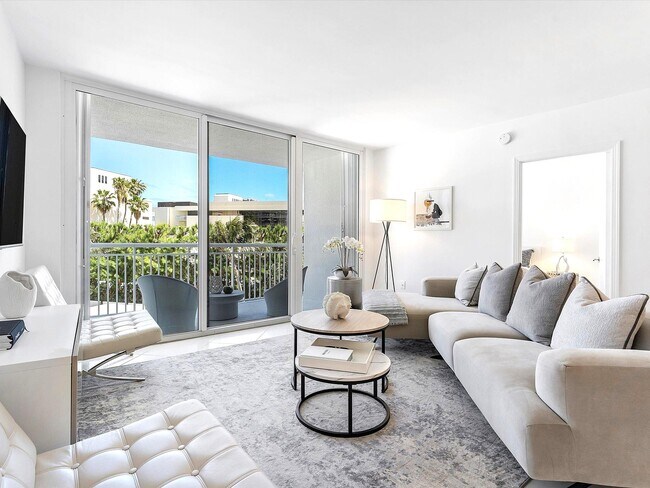 Building Photo - 2780 S Ocean Blvd