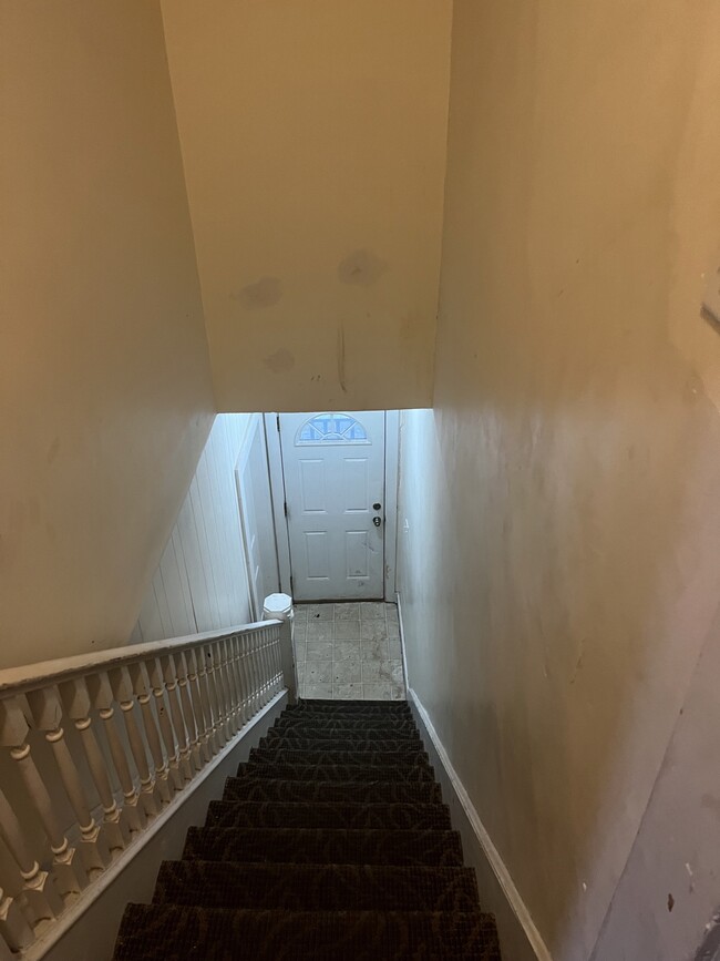 Stairwell - 115 S Franklin Ave