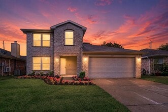 Building Photo - 2629 Terrace Dr
