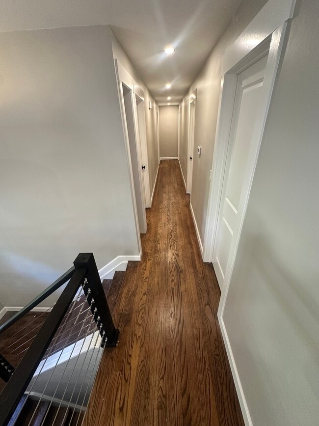 Foto del edificio - 9149 Wintergreen Dr
