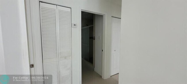 Building Photo - 15275 SW 107th Ln