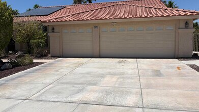 Building Photo - 27875 Avenida Maravilla