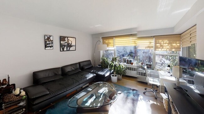 Foto del edificio - 145 Pinckney St