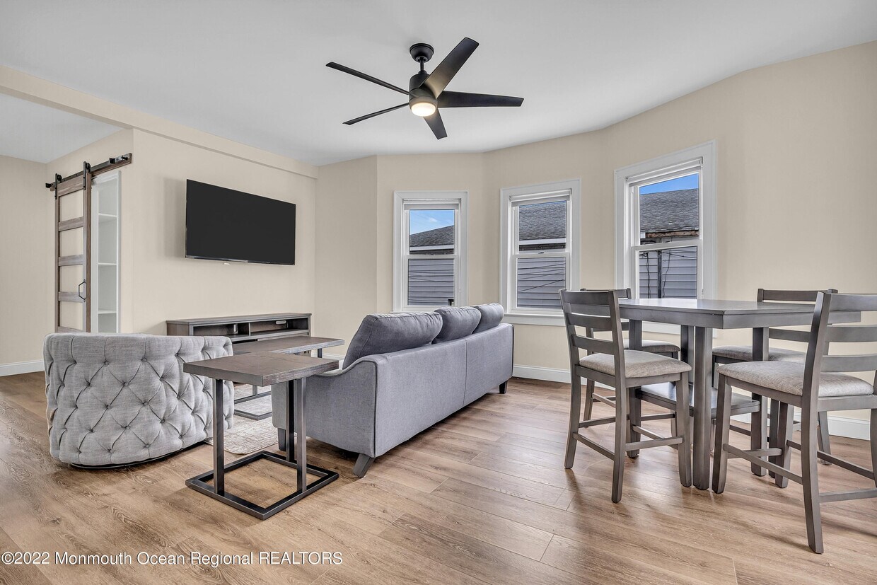 61 Sumner Ave Unit 500 WINTER RENTAL, Seaside Heights, NJ 08751 Room