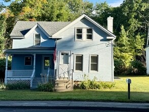 Building Photo - 301 Central St