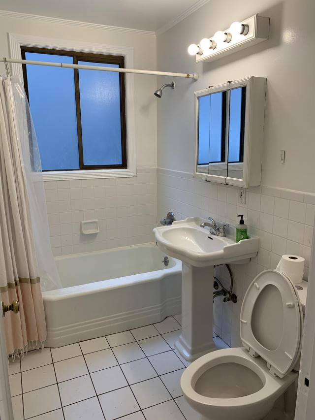 Building Photo - 2 bedroom in San Francisco CA 94121