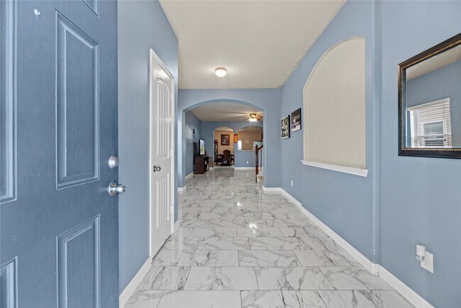 Foto del edificio - 7867 Galleon Field Ln