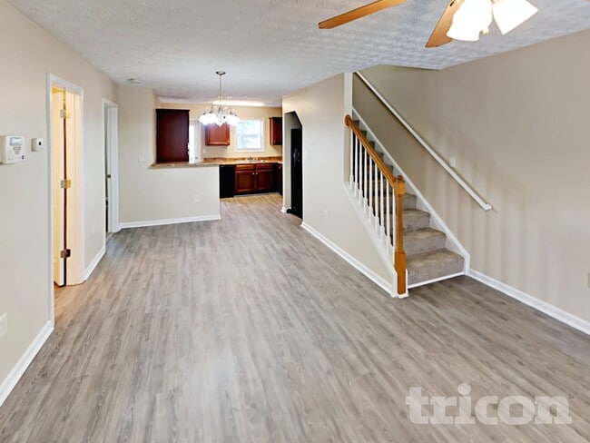 Foto del edificio - 1047 Wedgewood Ct NE