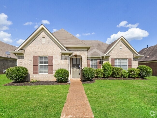 Building Photo - 1110 E Cortona Cir