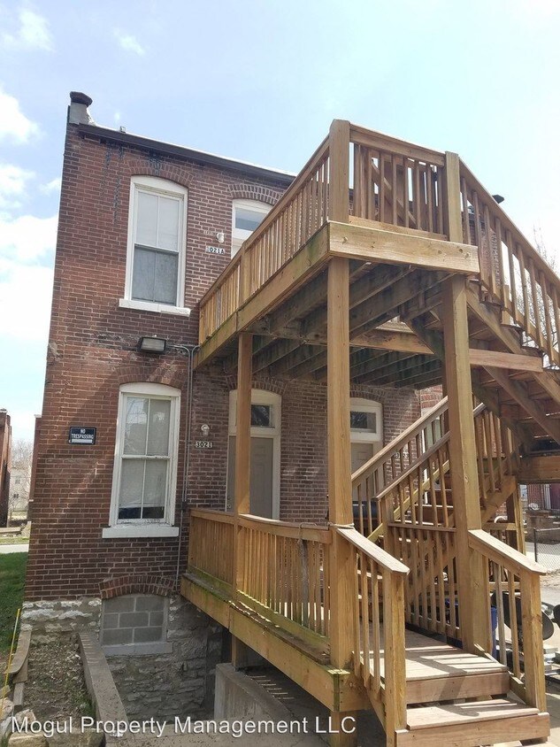 Foto del edificio - 3021 Iowa Ave