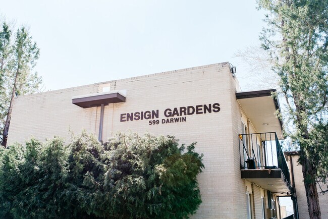 Foto del edificio - 599 Darwin St