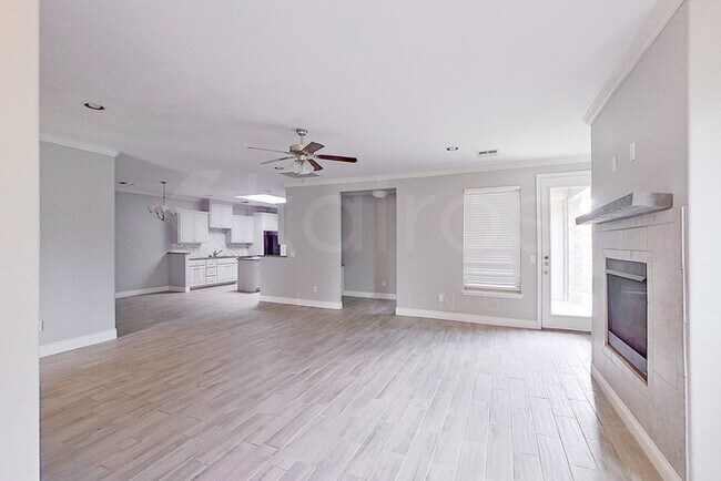 Foto del edificio - 7410 Nick St