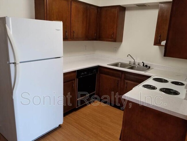 Foto del edificio - 3029 16th Street, Unit C