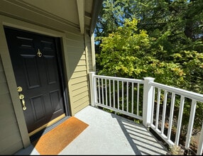 Building Photo - 5064 Foothills Dr