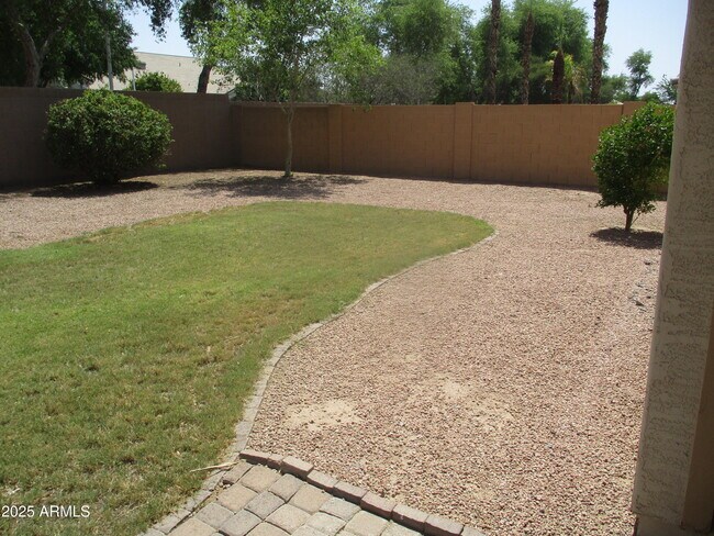 Foto del edificio - 3371 E Woodside Way