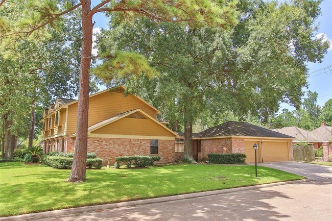 Building Photo - 13602 Glen Erica Dr