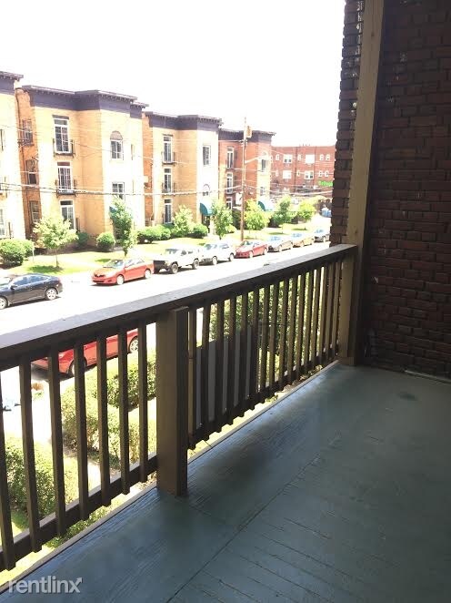 Foto del edificio - 335 Melwood Ave