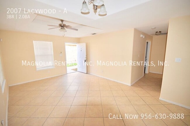 Building Photo - 2007 Lacywood