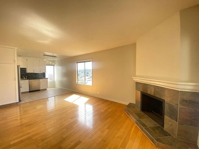 Building Photo - 1565 Noe St
