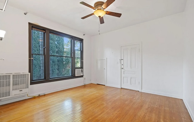 Photo - 120 W Olive Ave Apartment