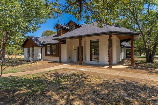 Building Photo - 3581 Mercury Dr