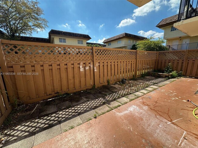 Foto del edificio - 8500 SW 109th Ave