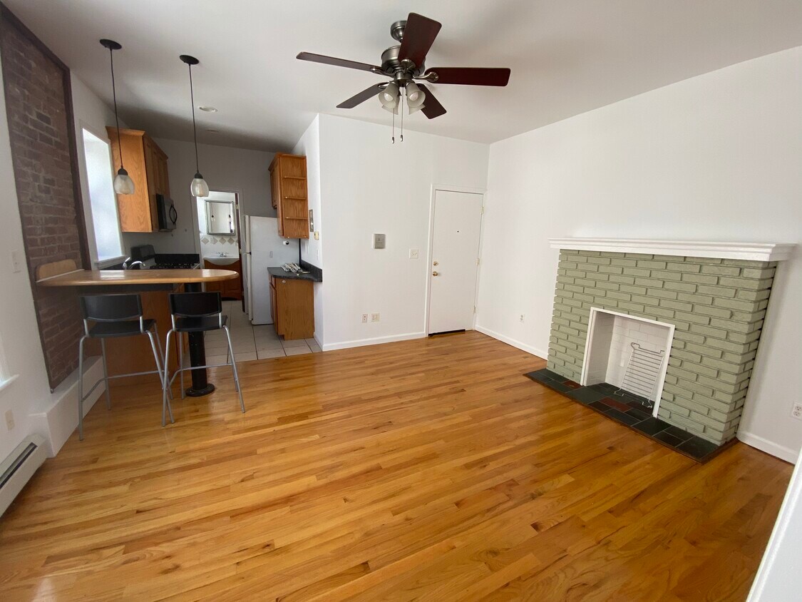 3015 Fort Hamilton Pkwy Unit 3R, Brooklyn, NY 11218 Apartment for
