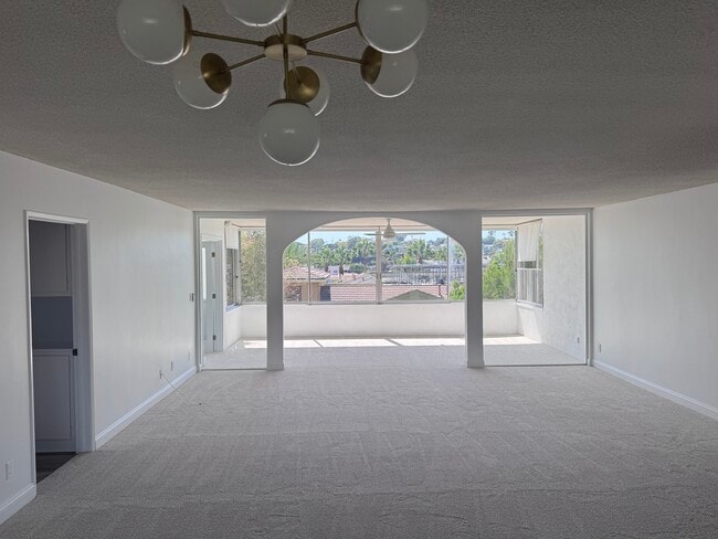 Building Photo - 8701 Delgany Ave