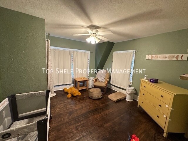 Foto del edificio - 4015 University Ave