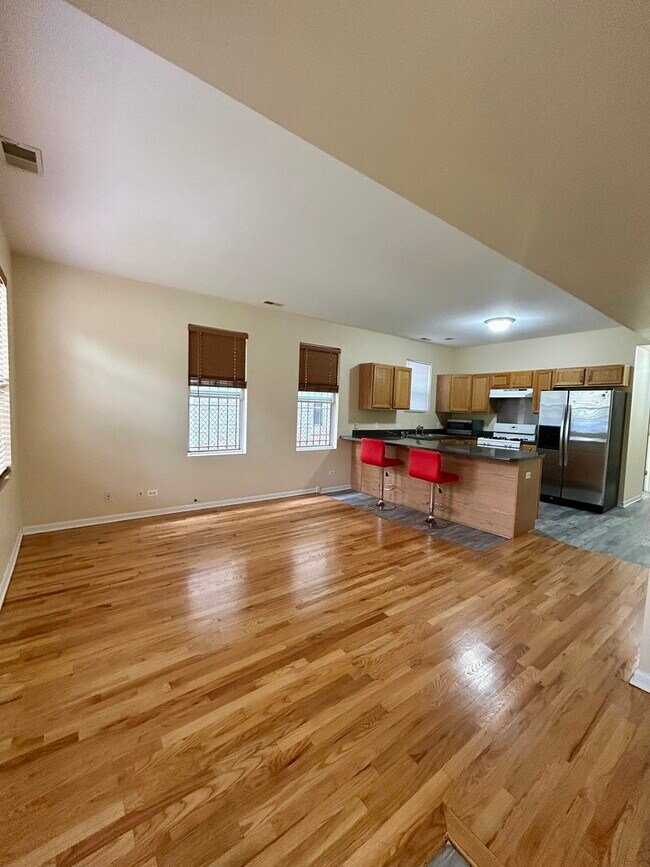 Foto del edificio - 1509 N Talman Ave