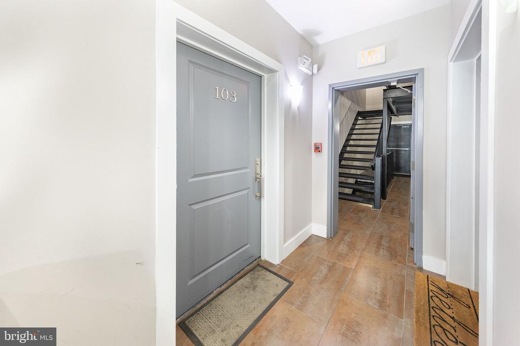 Foto principal - 440 Rhode Island Ave NW