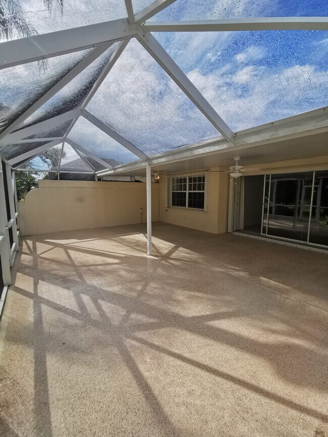 Foto del edificio - 8194 SE Peppercorn Ct
