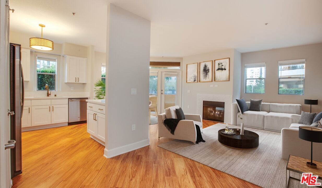 348 Hauser Blvd Unit 4137, Los Angeles, CA 90036 Apartment for Rent in Los Angeles, CA