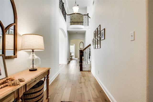 Foto del edificio - 2313 Westlake Ct
