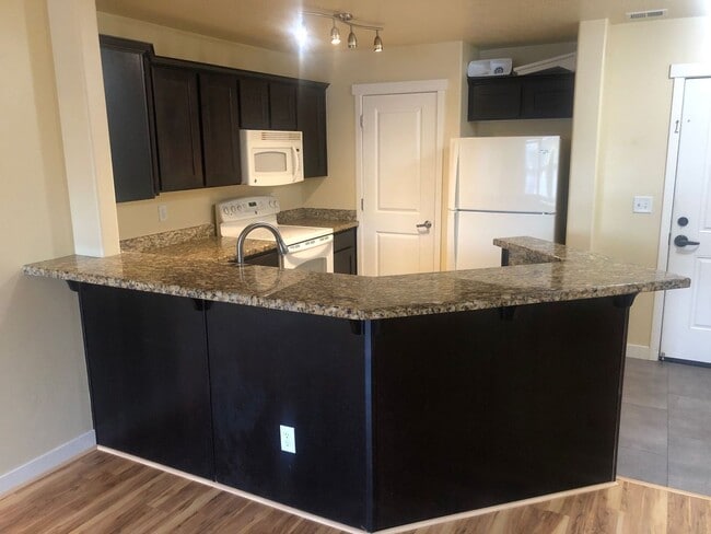 Photo - Stunning Down Town Condo in Secure Building