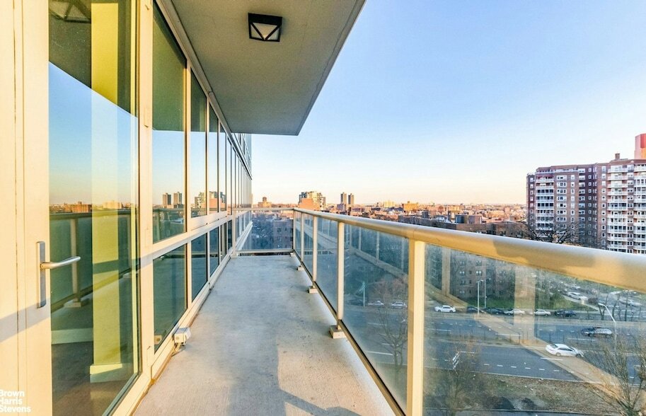 Foto principal - 640 W 237th St