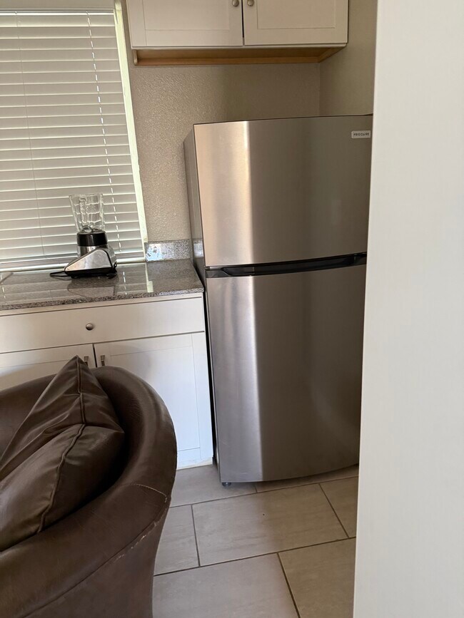 Foto del edificio - 4212 Las Lomas Ave