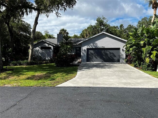 Building Photo - 4594 Trails Dr