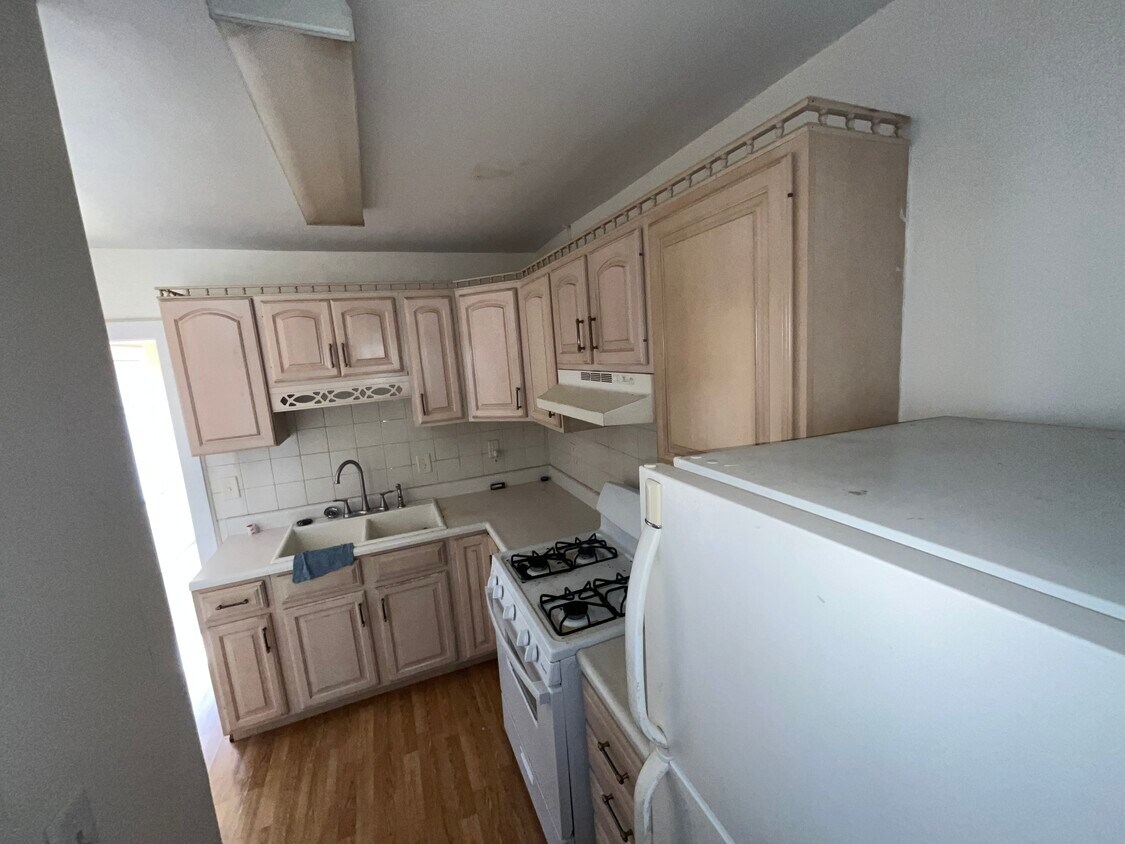Foto principal - 715 S Stone St